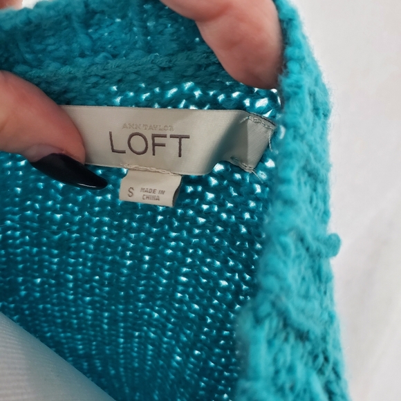 LOFT Tiffany Bow Wool Knit Holiday Cozy Soft Sweater Size Small - Picture 6 of 7